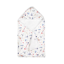 Load image into Gallery viewer, Silky Muslin Hooded Bath Towel _ Spaceman
