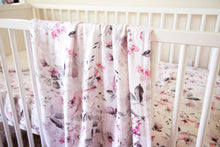 Load image into Gallery viewer, Silky Muslin Fitted Crib Sheet Blooming Flower
