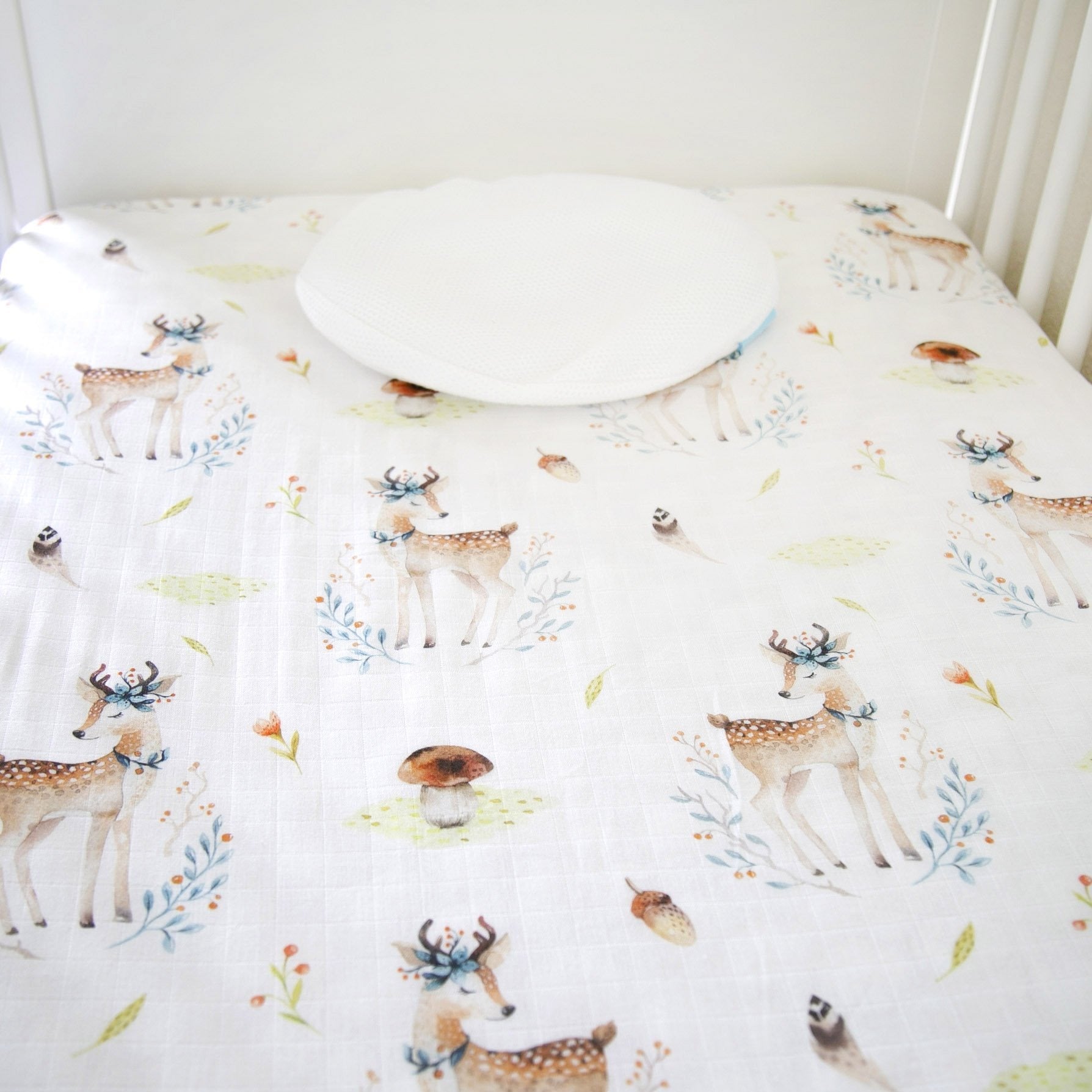 Silky Muslin Fitted Crib Sheet Dreamy Deer